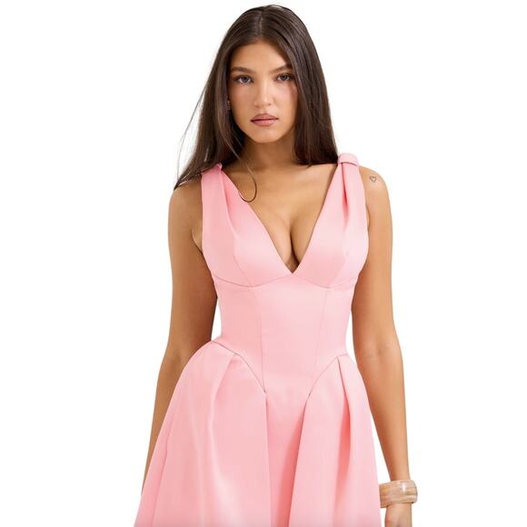 House of CB - Paloma peach satin pleated midi dress - Picture 2 of 4